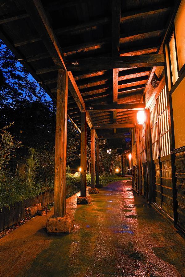 Nanakamado Hotel Kokonoe Exterior foto